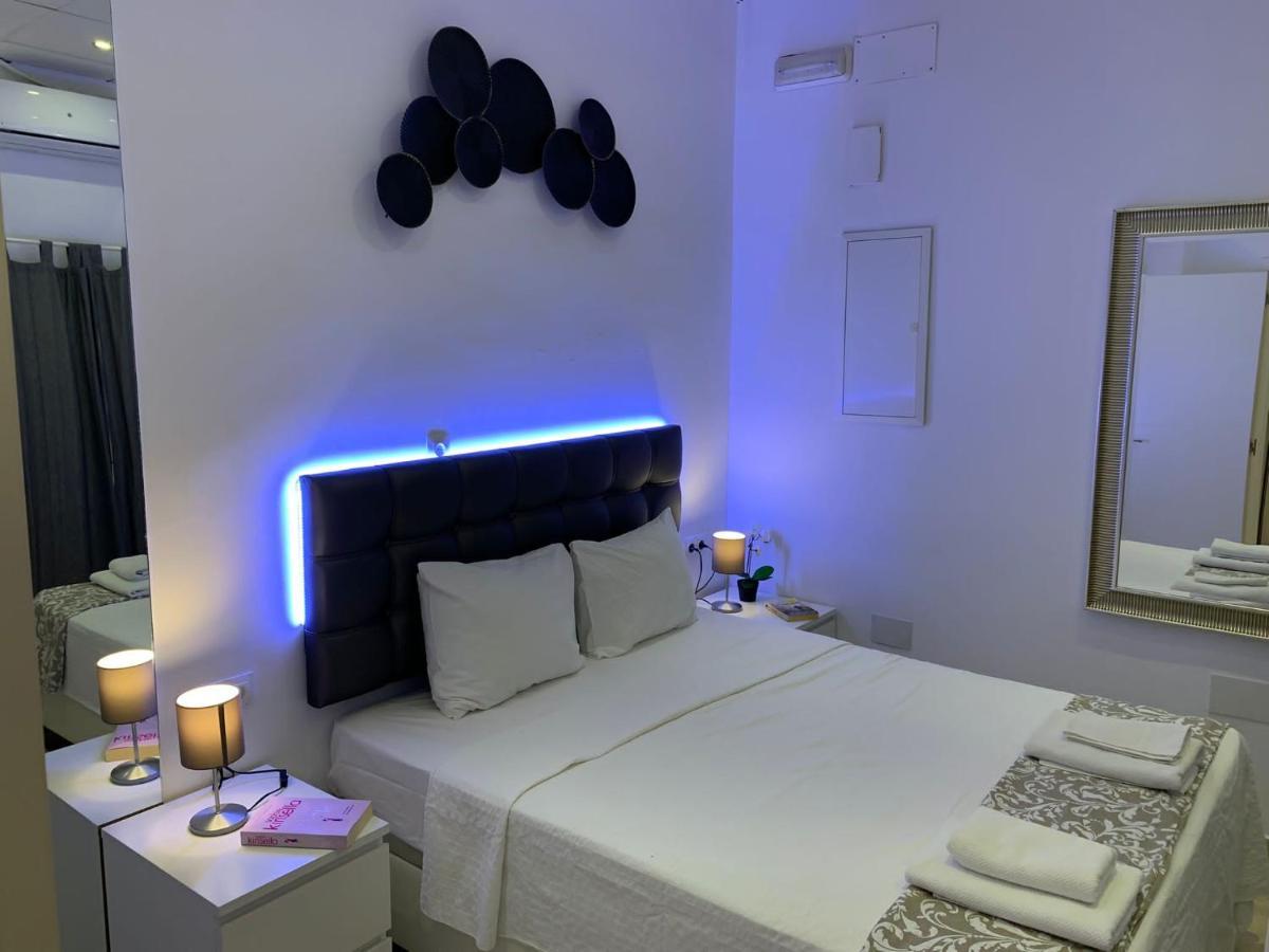 شقة Apartament Benalmadena Puerto Marina المظهر الخارجي الصورة