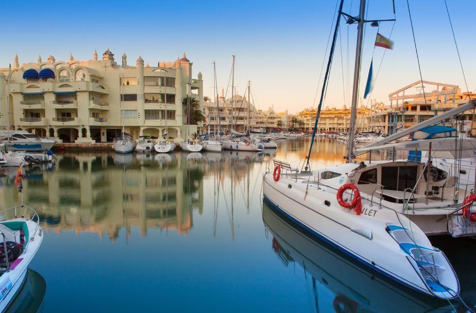 شقة Apartament Benalmadena Puerto Marina المظهر الخارجي الصورة